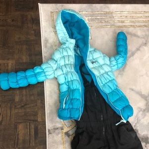 Kid’s snowsuit size5/6